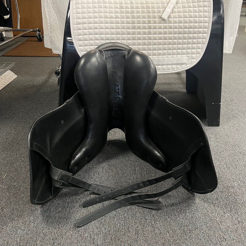 HOLD: Used Sommer S-Spezial 17.5" Monoflap Dressage Saddle