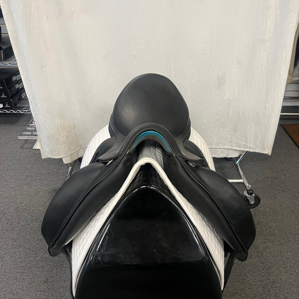 Used Voltaire Adelaide 18.5" Monoflap Dressage Saddle