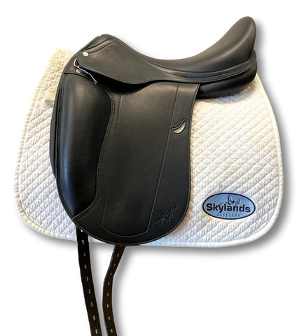 Used Albion Platinum 18" Dressage Saddle